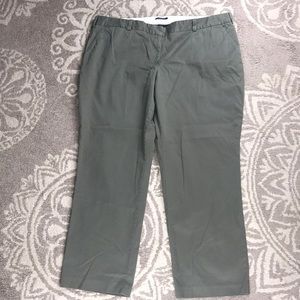 Lands End 22W green mid rise straight leg pants